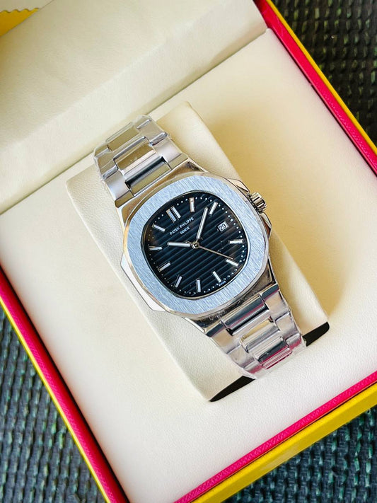 Patek Philippe Nautilus Geneve black dial